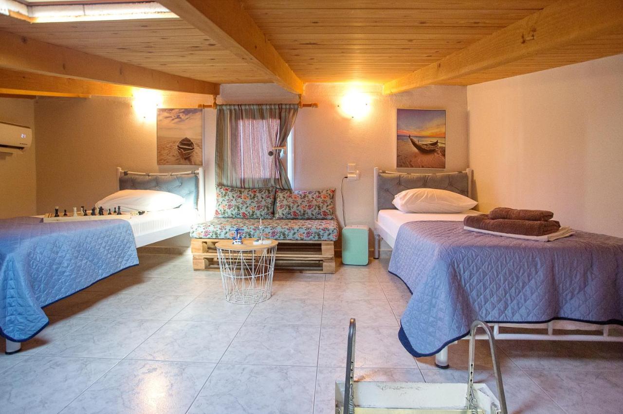 Holiday House Ioanna 2 - Loft Néa Péramos Exteriér fotografie