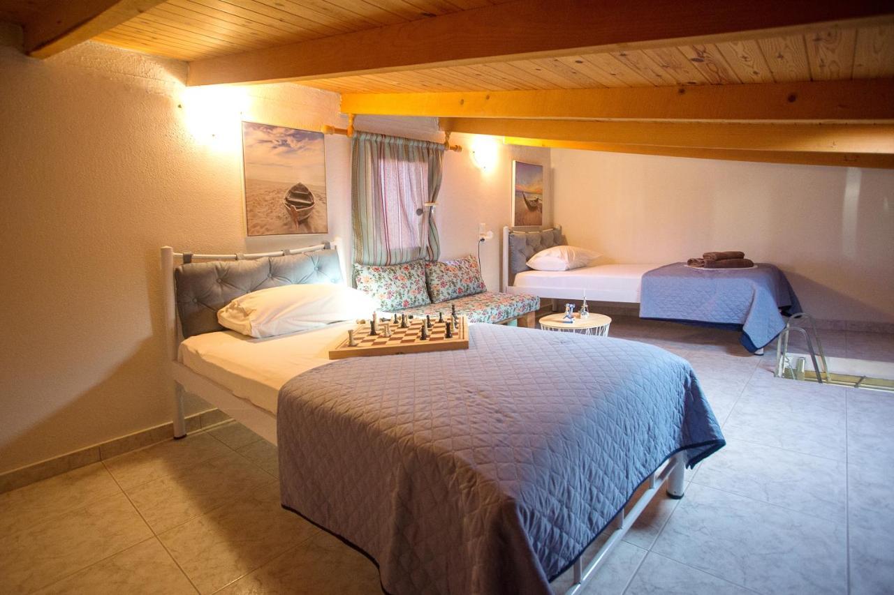 Holiday House Ioanna 2 - Loft Néa Péramos Exteriér fotografie